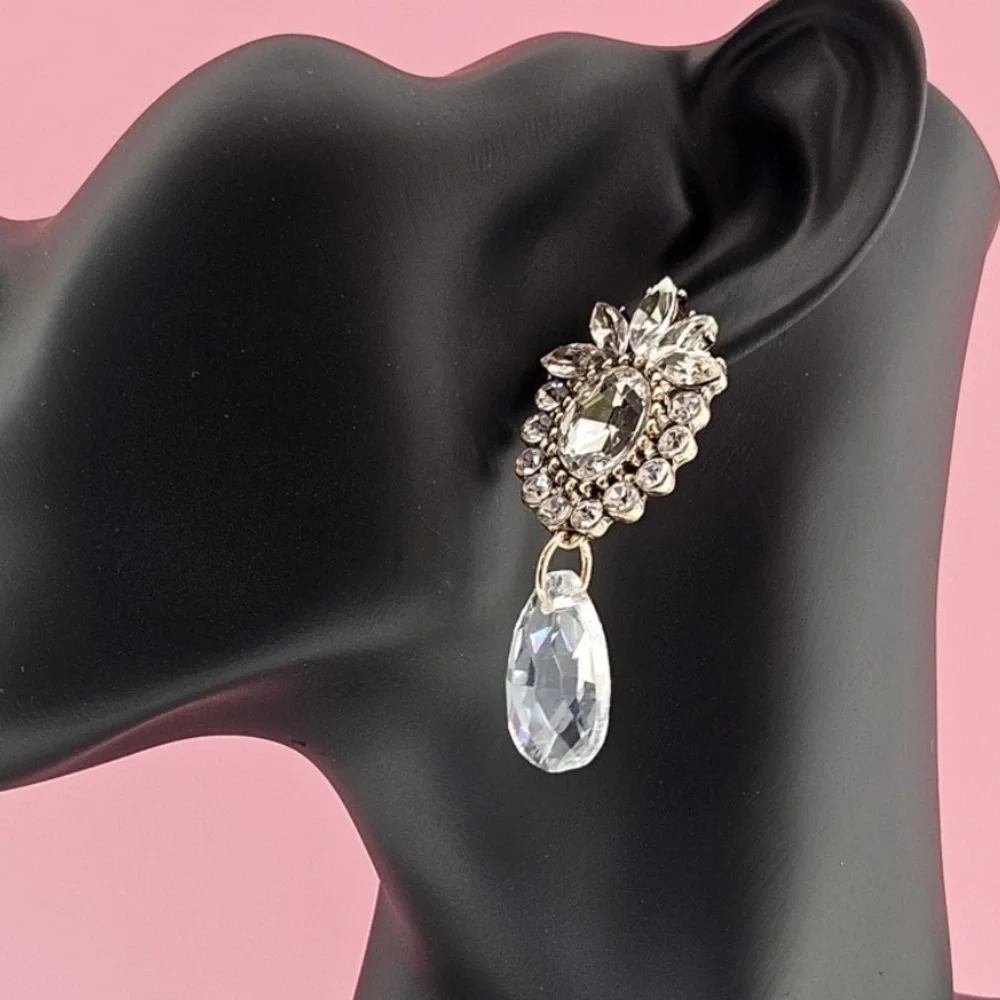 Kenneth Jay Lane Earrings Gold Tone Crystal Drop Earrings Formal Evenings - Picture 2 of 2